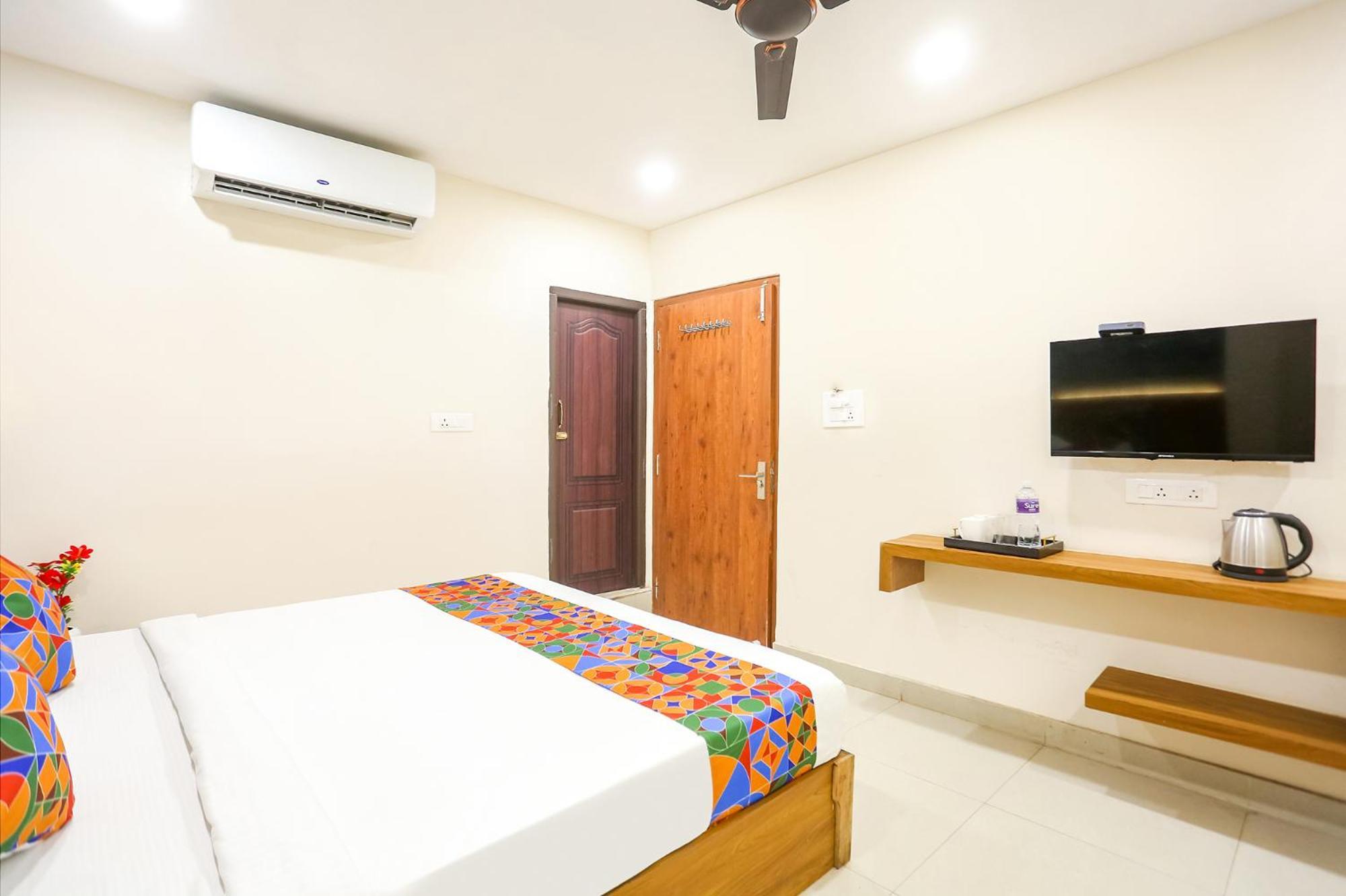 Fabhotel Hari Kunj 900 M From Kashi Vishwanath Temple 3* Varanasi