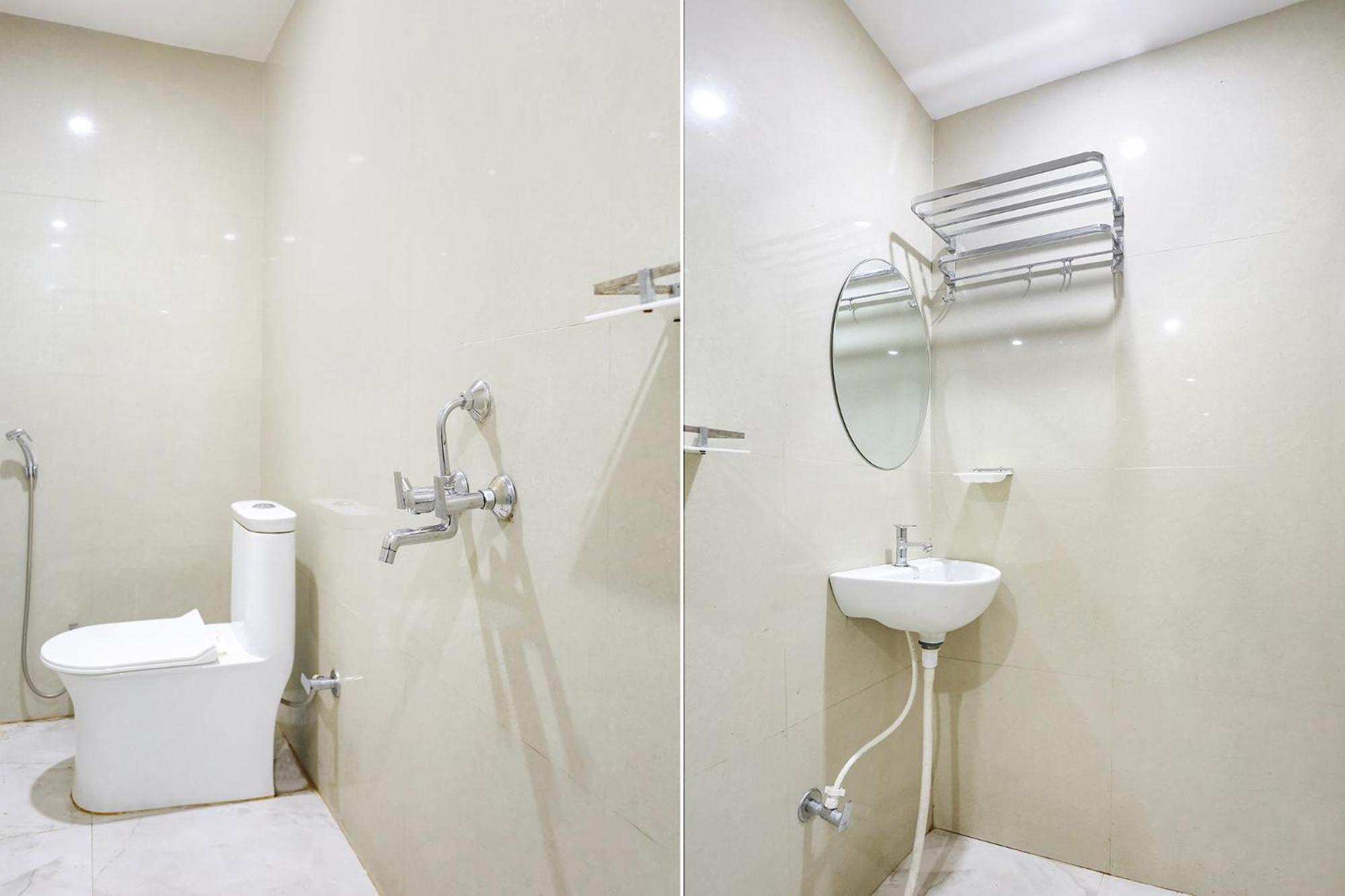 Fabhotel Hari Kunj 900 M From Kashi Vishwanath Temple 3*