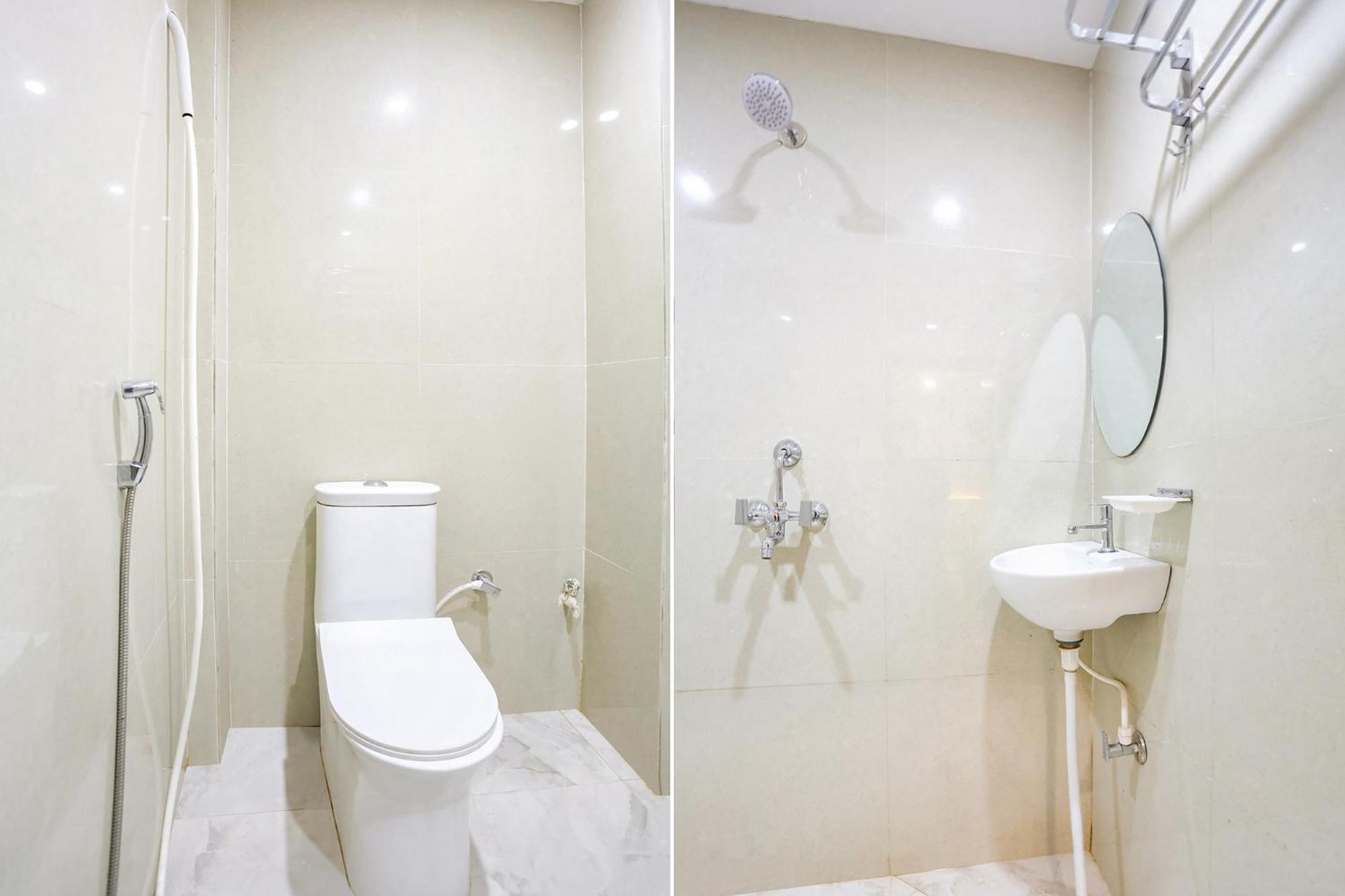 Hotel Fabhotel Hari Kunj 900 M From Kashi Vishwanath Temple
